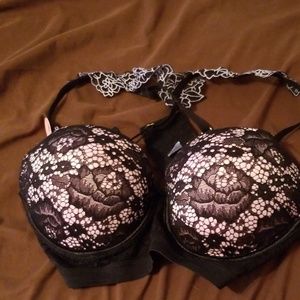 NWT Ladies pretty lace 36C bra pink and black